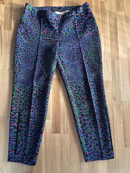 Marc Cain Pants - Marc Cain Sport Pantalon N6 (44) – Léopard coloré – Comme neuf